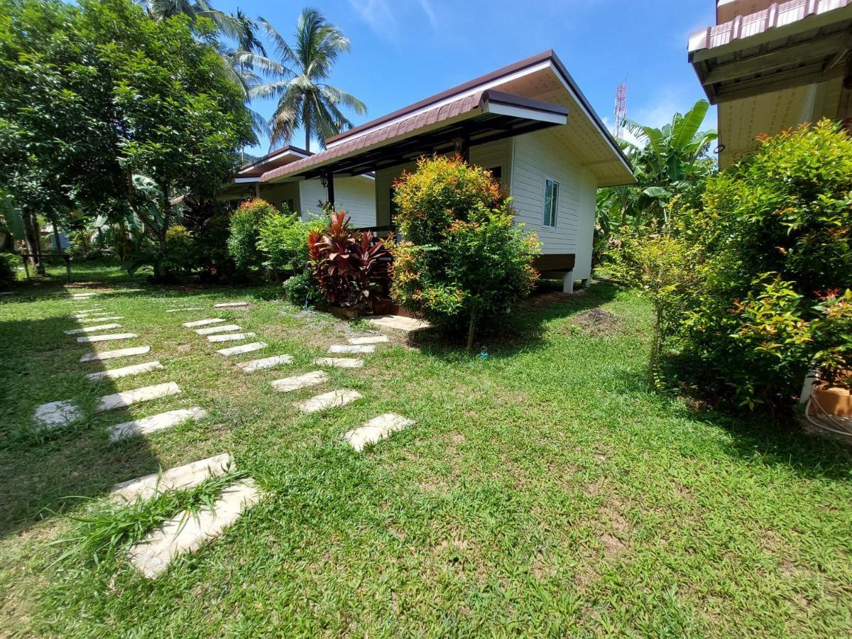 Baan Suan Khun Ta บ้านพักสวนคุณตา Csang-sziget Kültér fotó